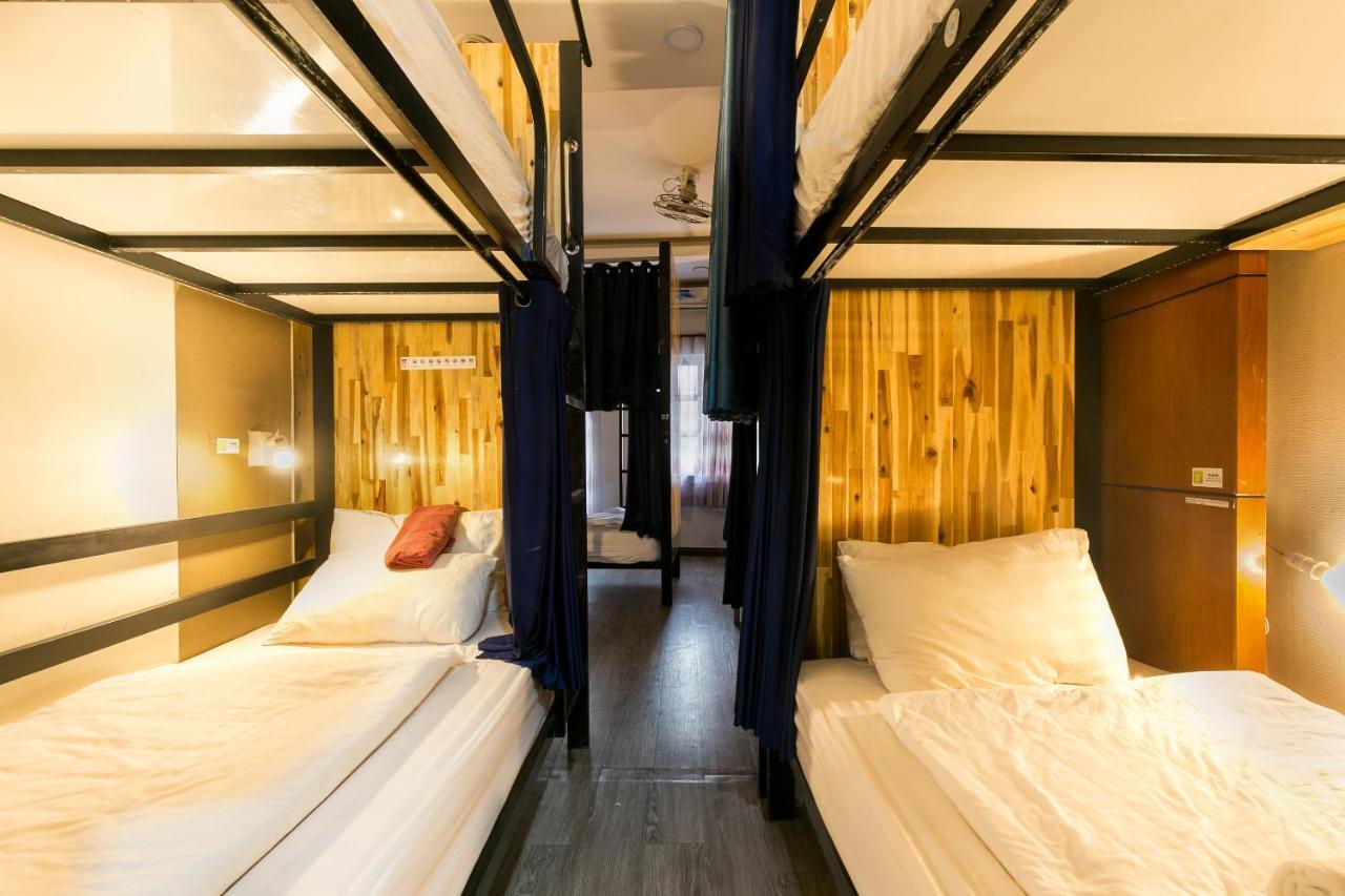 Oyo 708 The Cozi House - Homestay 호치민 외부 사진