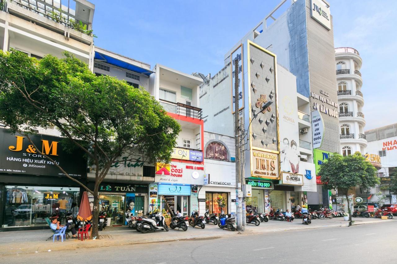 Oyo 708 The Cozi House - Homestay 호치민 외부 사진